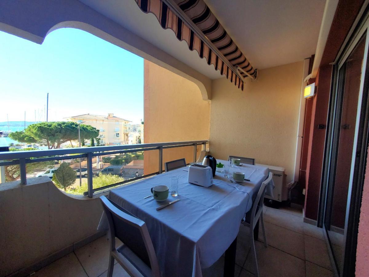 Frejus Plage Le Capitole T2 35M2 Climatise Balcon Bagian luar foto
