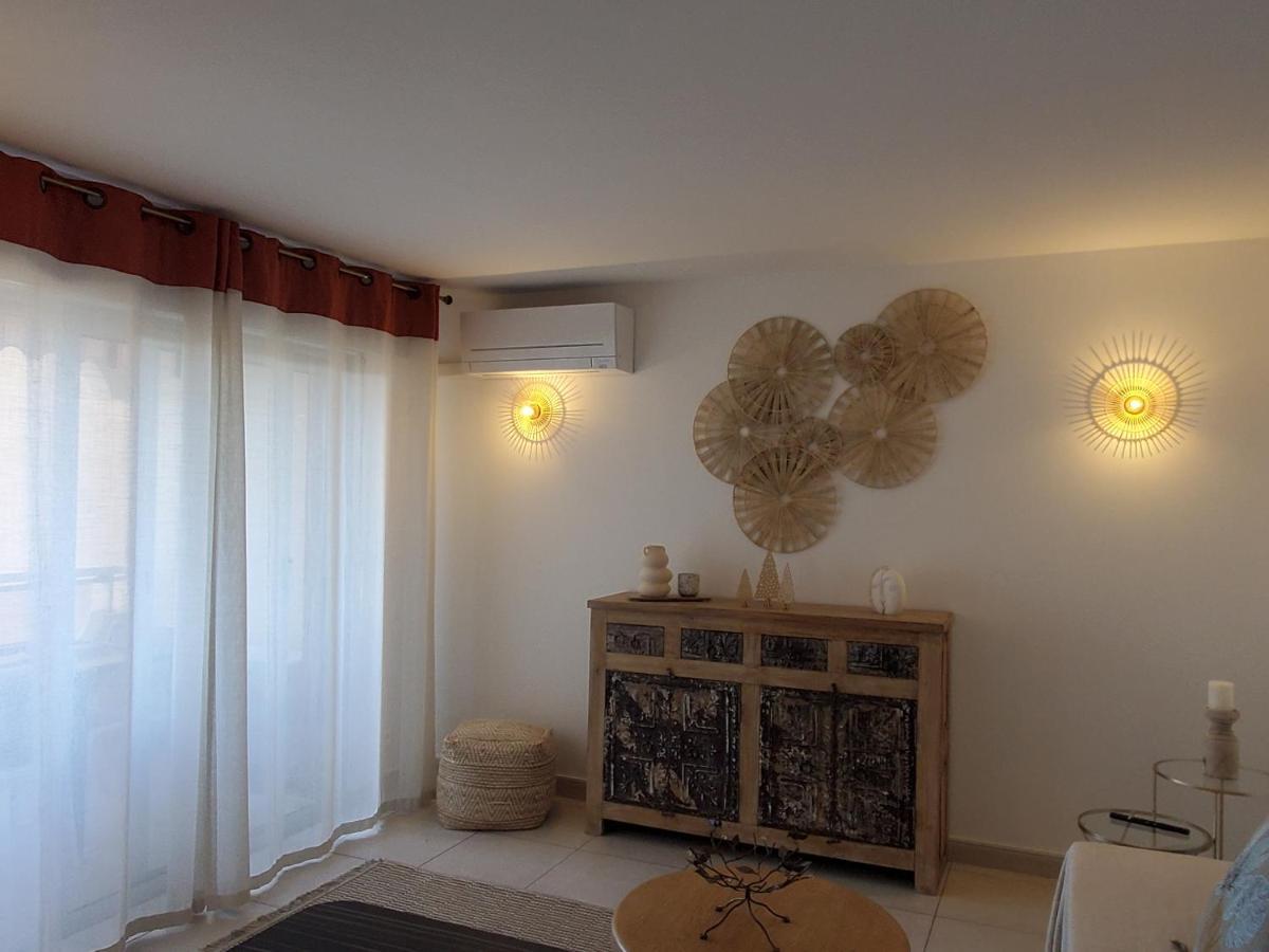Frejus Plage Le Capitole T2 35M2 Climatise Balcon Bagian luar foto